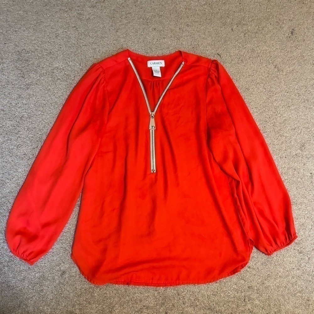 Carmen Red 3/4 sleeve half zip up top size medium‎ - Picture 2 of 8